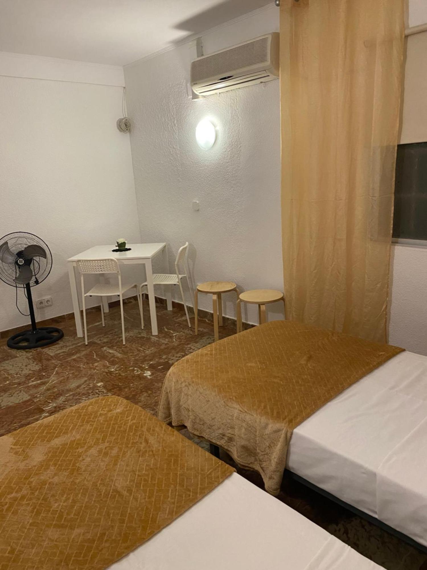 Pension El Dorado Alicante Luaran gambar
